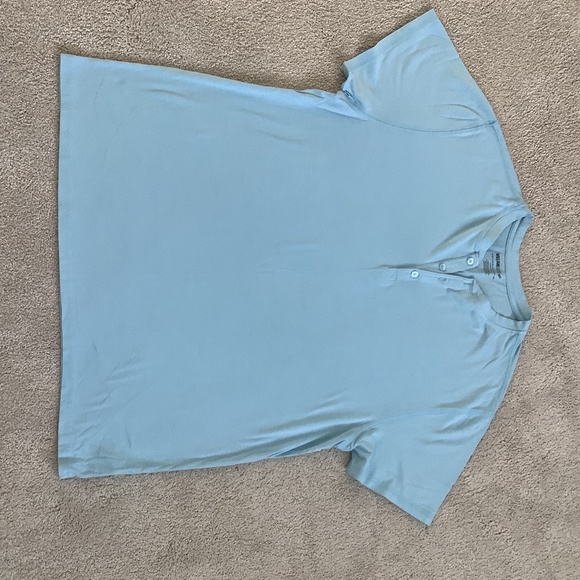 William Rast Short sleeve Henley - Picture 1 of 7